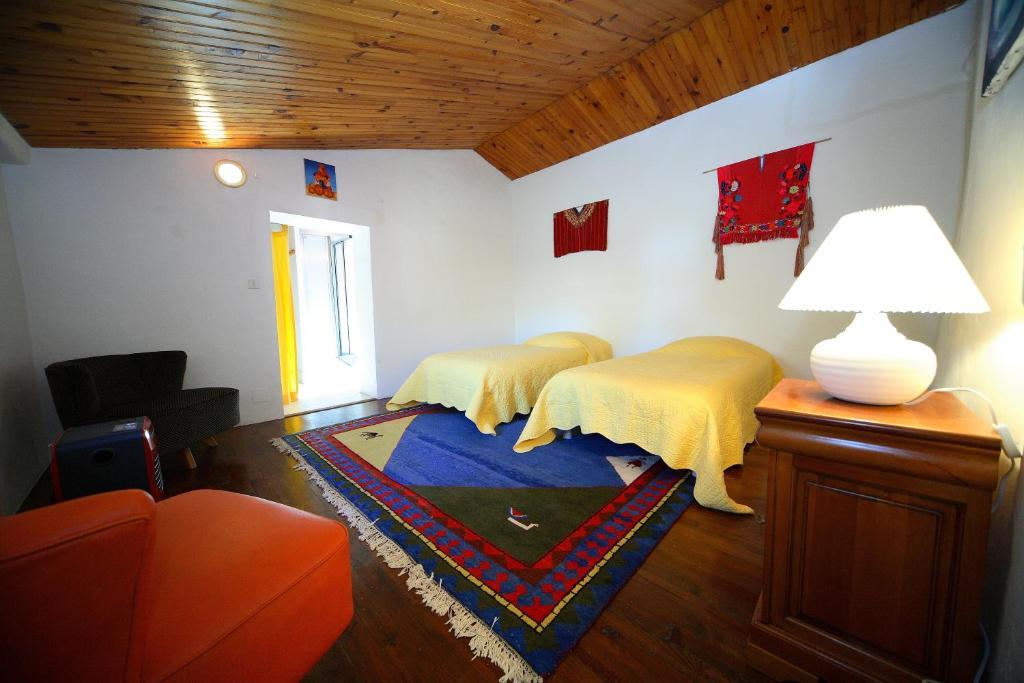 Belle De Nuit Bed & Breakfast Oppede Room photo