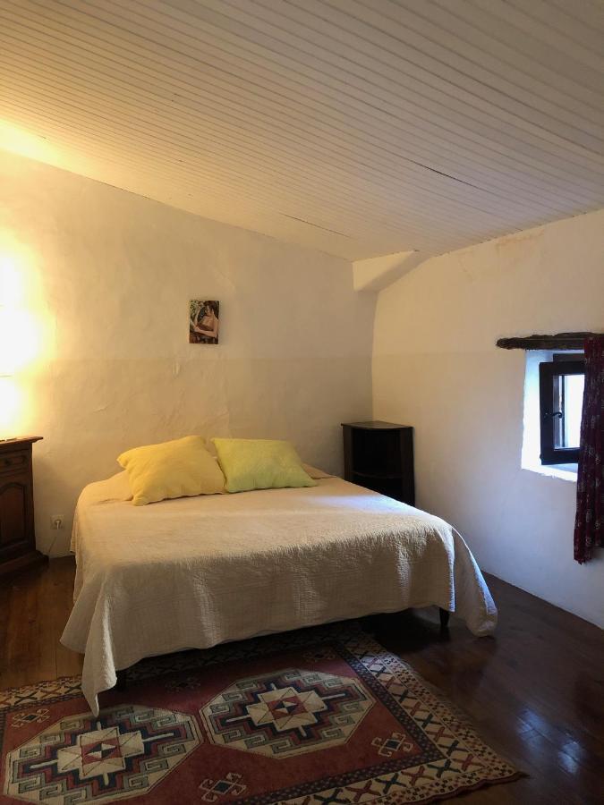 Belle De Nuit Bed & Breakfast Oppede Exterior photo
